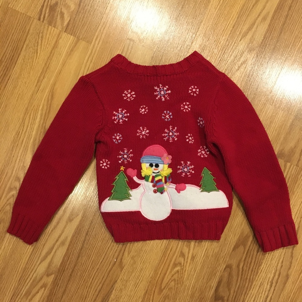 Children’s Place Winter Snowman / snowgirl Sweater button eyes‎ 5-6